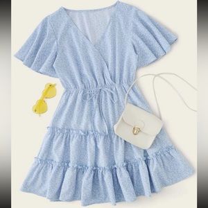 Cute dress!
